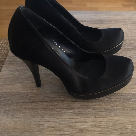 Pedro Garcia Satin Heels - Picture 4 of 5